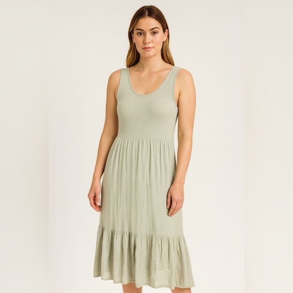 Salty Lemon Dresses & Skirts - Salty Lemon Sage Green Sleeveless Tiered Midi Dress NWT Size Medium